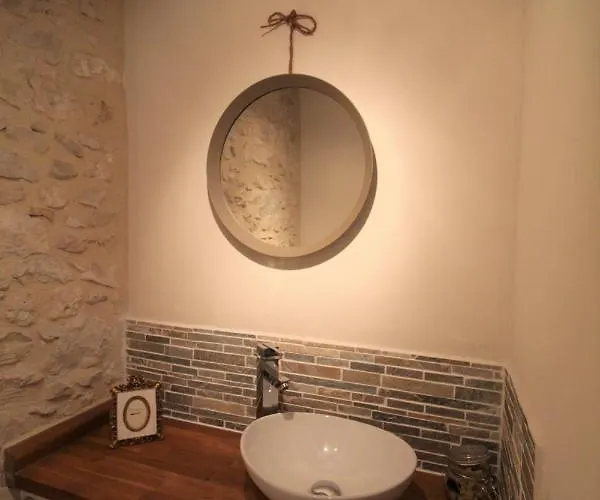 Les 3 C بيت للعطل إيميت